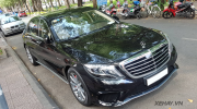 TP.HCM: Bắt gặp hàng hiếm Mercedes-Benz S63 AMG dạo phố ngày nắng ở nhà thờ Đức Bà