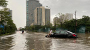 Vì sao nhiều xe ô tô bị ngập nước nhưng không được bảo hiểm bồi thường ?
