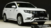 Mitsubishi Outlander PHEV: Mẫu SUV mạnh gần 300 mã lực ra mắt tại Thái Lan