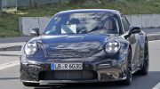 Porsche 911 GT3 2020 Touring sẽ xuất hiện với hộp số sàn và cánh lướt gió linh hoạt