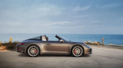 Porsche giới thiệu phiên bản đặc biệt 911 Targa 4 GTS Exclusive Manufaktur Edition giá hơn 5 tỷ đồng