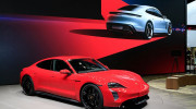 Taycan 2020 là một chiếc xe điện hoàn toàn, thể thao hoàn toàn và Porsche hoàn toàn !