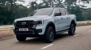 Ford Ranger PHEV 2025 ra mắt: Mạnh 275 mã lực, đi được 45 km ở chế độ thuần điện