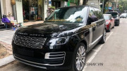 Range Rover LWB SVAutobiography 2019 khoe dáng giữa phố phường Hà Nội