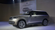 Chi tiết Land Rover Range Rover mới có giá khởi điểm từ 11,2 tỷ đồng tại Việt Nam
