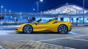 Ferrari SF90 Spider chính thức hiện diện tại Hồng Kông: Giảm bớt trang bị, giá quy đổi tới 31 tỷ VNĐ