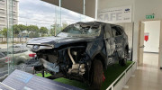 Subaru “chơi lớn” đem xe tai nạn ra trưng bày ở showroom Việt Nam