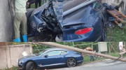 Sài Gòn: Bentley Continental GT hơn 25 tỷ đồng húc đổ cột điện, thiệt hại vô cùng lớn