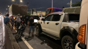 Sài Gòn: Tránh chướng ngại vật, tài xế Kia Sorento gây tai nạn liên hoàn trên cầu An Sương