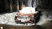 Đi lạc vì tin vào hệ thống chỉ đường, lái xe Toyota bị mắc kẹt trong tuyết suốt 2 ngày