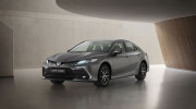Toyota Camry Hybrid 2021 không chỉ đẹp hơn, sang hơn mà còn an toàn và công nghệ hơn