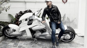 Ca sĩ Tuấn Hưng tiếp tục bán xe, lần này là siêu mô tô V-Rex Travertson vừa mua đầu năm nay