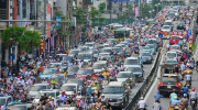 Xe máy - Phương tiện quen thuộc của người Việt và mặt trái về ô nhiễm môi trường