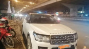 Hà Nội: Bị nhầm là Range Rover, xe Trung Quốc Zotye Z8 mất ngay cặp gương