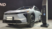 Toyota bZ4X Touring ra mắt Đông Nam Á, SUV điện AWD chạy gần 500 km mỗi lần sạc