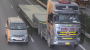 126 tài xế ô tô bị xử phạt vì dùng điện thoại