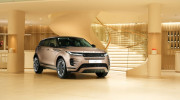 Range Rover Evoque chính thức ra mắt Việt Nam: Giá từ 2,93 tỷ đồng