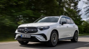 Mercedes GLC 350e PHEV 2025 trình làng: Phạm vi hoạt động thuần điện lên đến 87 km