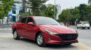 Hyundai Elantra bản tiêu chuẩn được đại lý ồ ạt ưu đãi: Cao nhất lên đến 70 triệu đồng