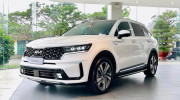 Kia Sorento 2025 ưu đãi mạnh, giá xe lần đầu xuống dưới 900 triệu đồng