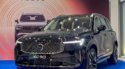 Volvo XC90 2026 ra mắt Việt Nam: Nâng cấp màn hình, lưới tản nhiệt nhưng giá rẻ hơn bản cũ 700 triệu đồng