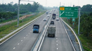 Phí cao tốc Trung Lương- Mỹ Thuận giảm tối đa gần 100.000 đồng/lượt xe, nhiều lái xe vẫn chê đắt