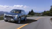 Mitsubishi XFC Concept mới ra mắt, SUV thể thao với bầu trời tiện ích