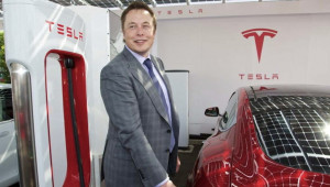 Tesla “thách thức” các đối thủ bằng việc giảm giá toàn cầu