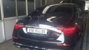 Sài Gòn: Chủ xe Mercedes-Maybach S680 