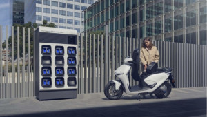 Cuộc đua trạm đổi pin xe máy điện tại Việt Nam: VinFast áp đảo quy mô, Honda và Selex tìm lối đi riêng