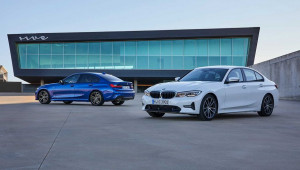 Xe BMW tại Việt Nam giảm giá đến 300 triệu đồng nhân dịp năm mới