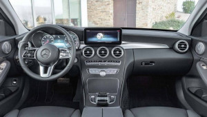 Mercedes lên tiếng giải thích vì sao C-Class 2019 không có hệ thống thông tin giải trí MBUX