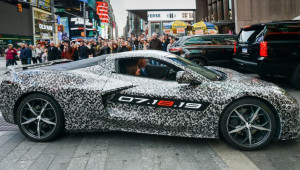 Chevrolet Corvette 2020 sẽ đeo logo mới, thể hiện tinh thần của chiếc xe cơ bắp mới