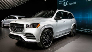 Mercedes-Benz GLS 2020 - sang trọng không kém gì S-Class hàng đầu