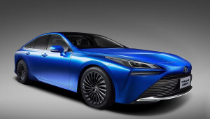 Phiên bản sản xuất của Toyota Mirai Fuel-Cell Concept 2021 sẽ rất quyến rũ