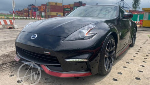 Thêm một chiếc Nissan 370Z Nismo hàng hiếm về nước, chuẩn bị đến tay chủ nhân