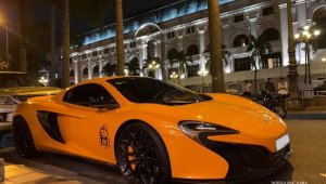 Sài Gòn: Bắt gặp McLaren 650S Spider màu cam - đeo ống xả hơn 100 triệu đồng đi chơi đêm