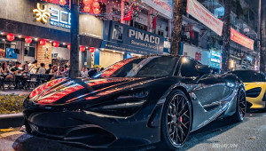 McLaren 720S Spider màu đen Onyx Black 