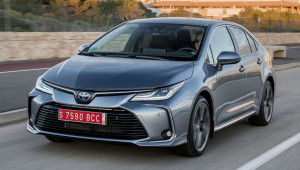 Rộ tin Toyota Corolla Altis 2019 chuẩn bị về Việt Nam, không có bản hybrid