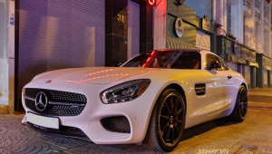 Sài Gòn: Cận cảnh chiếc Mercedes-AMG GT S màu trắng hiếm hoi tại Việt Nam