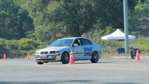 Xem các tay đua phía Bắc tranh tài Auto Gymkhana