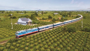 Chưa được “rót” 2.800 tỷ phí bảo trì, đường sắt lại hết tiền chạy tàu