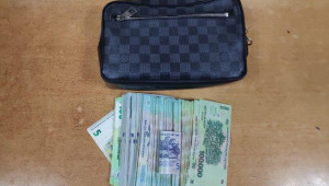 Khách bỏ quên cả vali hành lý có 350 triệu ở sân bay