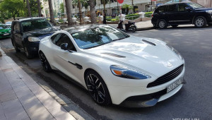 TP.HCM: Bắt gặp siêu phẩm Aston Martin Vanquish Carbon Edition hàng hiếm tại trung tâm quận Nhất