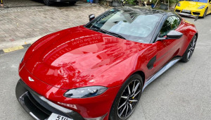 Aston Martin V8 Vantage từng thuộc sở hữu của doanh nhân Minh “Nhựa” về chung một nhà với ông Đặng Lê Nguyên Vũ