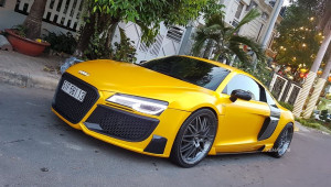 Sài Gòn: Audi R8 V10 Regula Tuning nổi bật với màu áo vàng rực rỡ