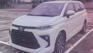 Toyota Veloz Cross và Avanza Premio lắp ráp tại Việt Nam lần đầu lộ diện