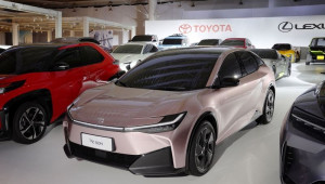 Toyota bZ5 - Sedan điện cỡ trung của hãng xe Nhật sắp ra mắt