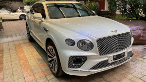 Thiếu gia Phan Thành chi hơn 17 tỷ đồng để tậu xe sang Bentley Bentayga V8 2021