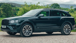 Ngắm Bentley Bentayga Hybrid được chế tạo riêng cho thương hiệu rượu Whisky trứ danh